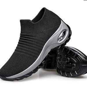 NEW yhoon womens walking shoes.